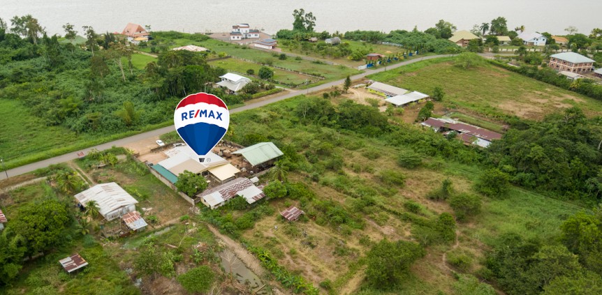 RE/MAX Suriname - De beste keus voor uw woonwensen. Wereldwijd.