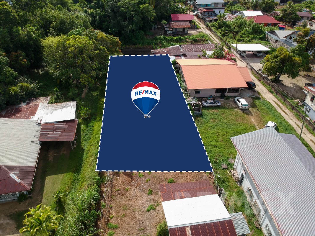 Schimmelpenninckstraat RE/MAX Suriname Our real estate agents