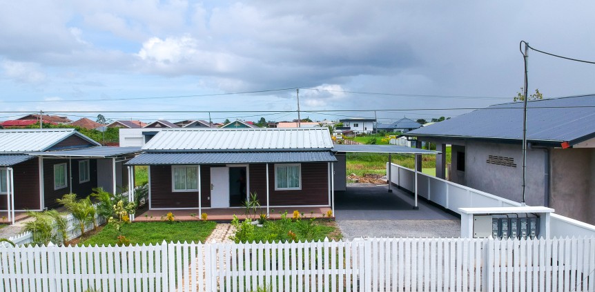 RE/MAX Suriname - De beste keus voor uw woonwensen. Wereldwijd.