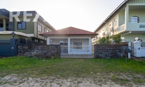 Koesoewestraat 9